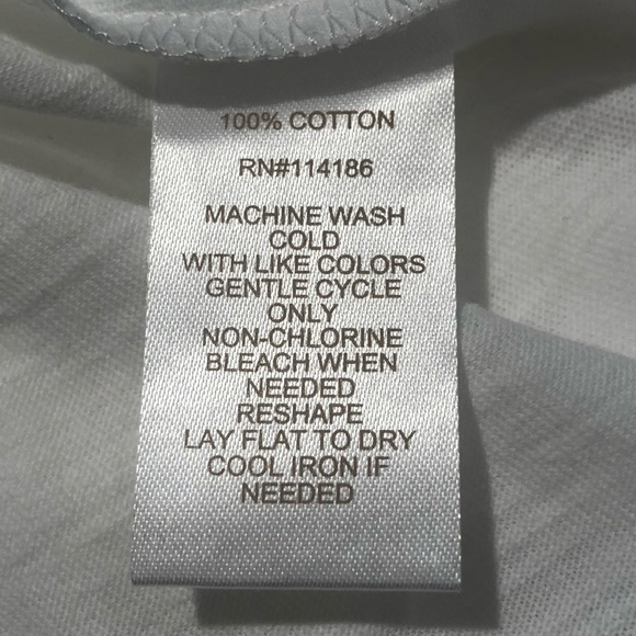 NWT Chloe & Jasmine shortsleeved vintage vibe graphic white T-shirt size large - Picture 8 of 8